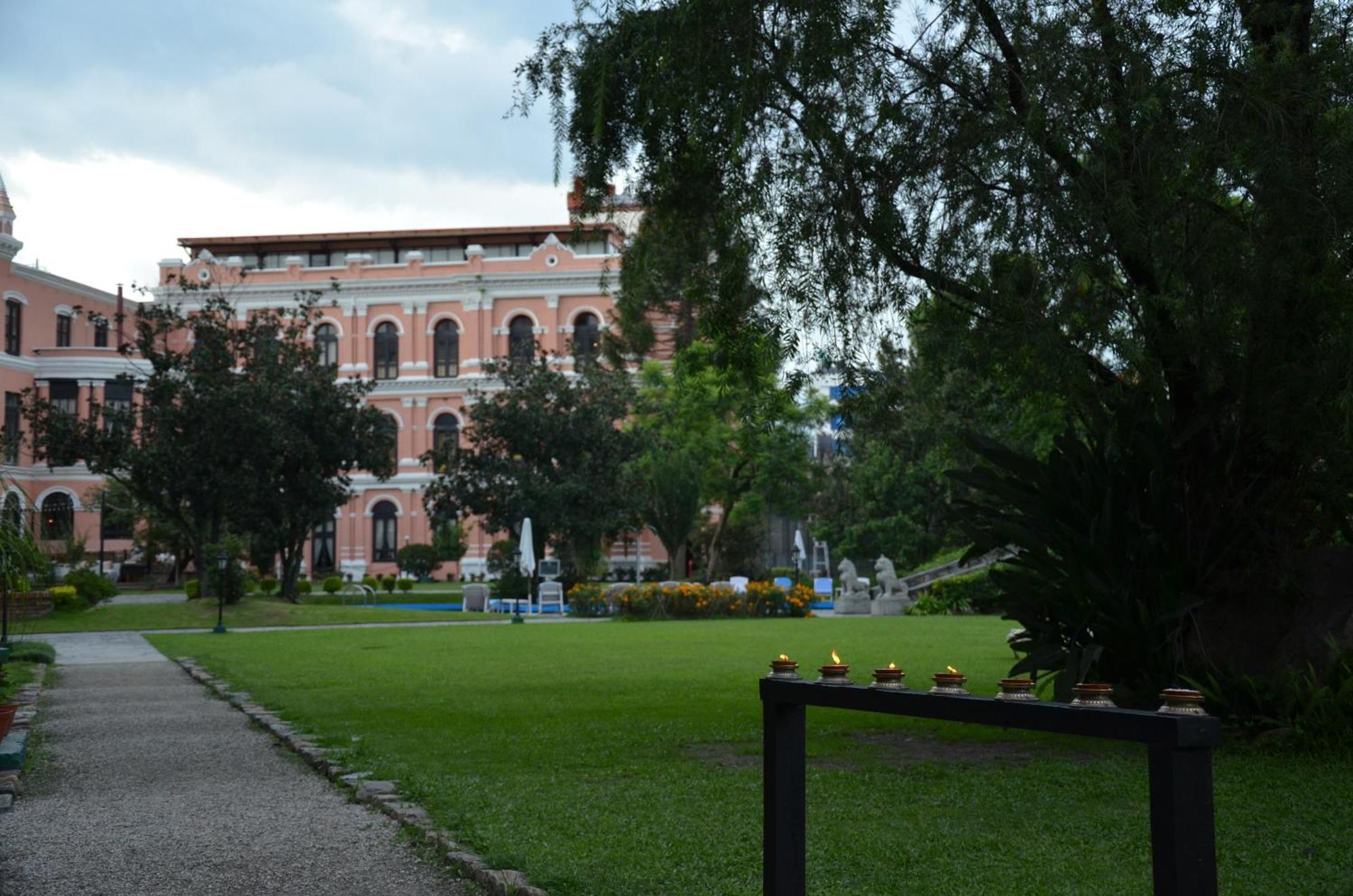 Hotel Yak & Yeti Kathmandu Luaran gambar